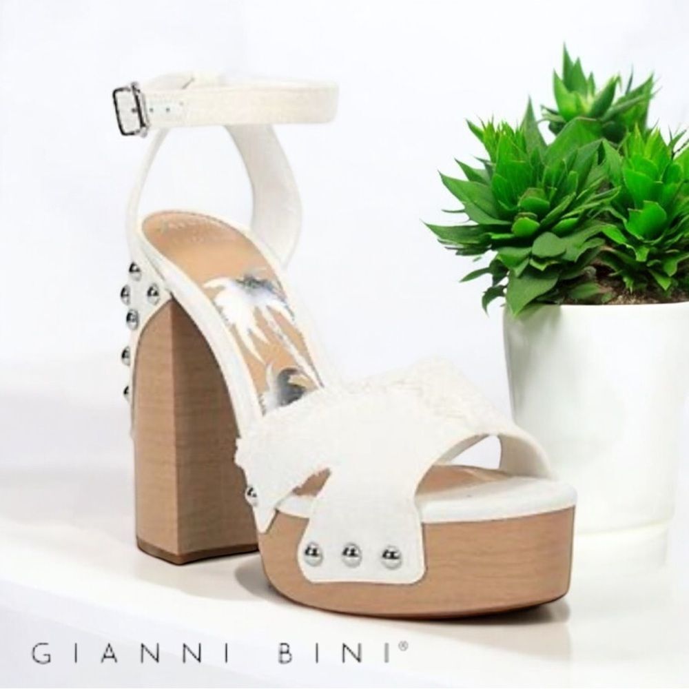 Gianni Bini DAISY White Denim Studded Platform Sandals